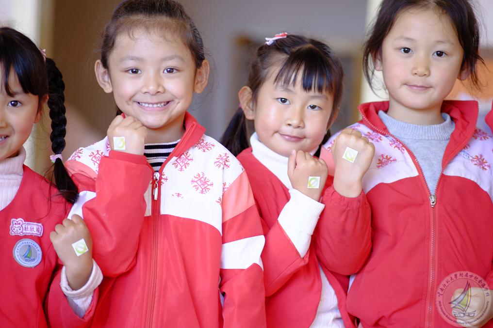 1608107755721027387.jpg 15-我们吃饭最棒的!.jpg