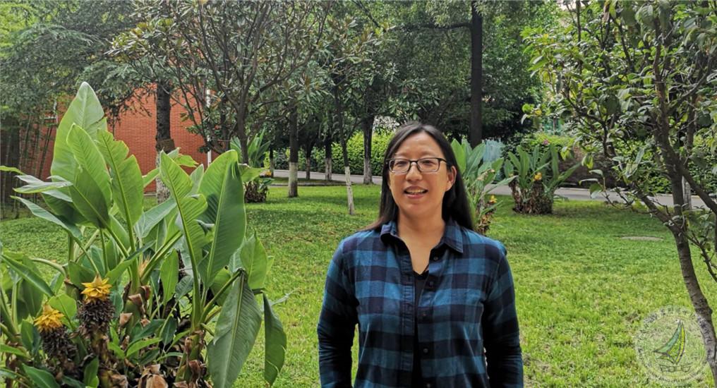 李红莲 初中部 道法.jpg