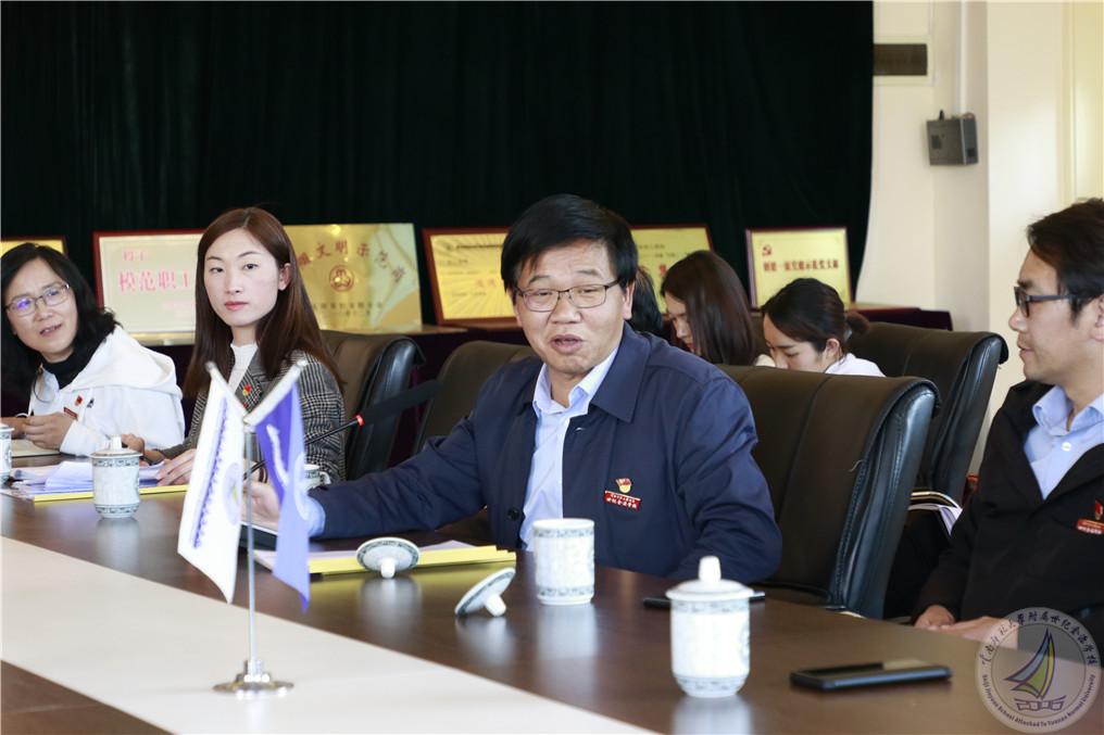 1615966115562006236.jpg _MG_3449.jpg