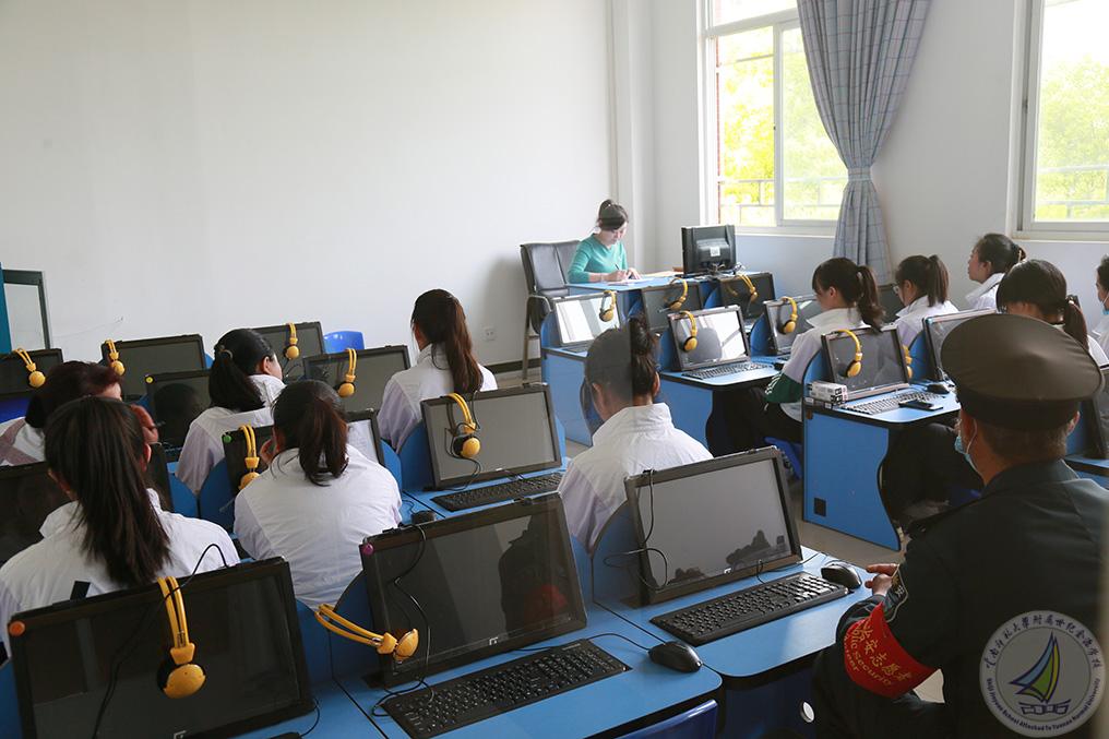 1617107367501049929.jpg 40.jpg