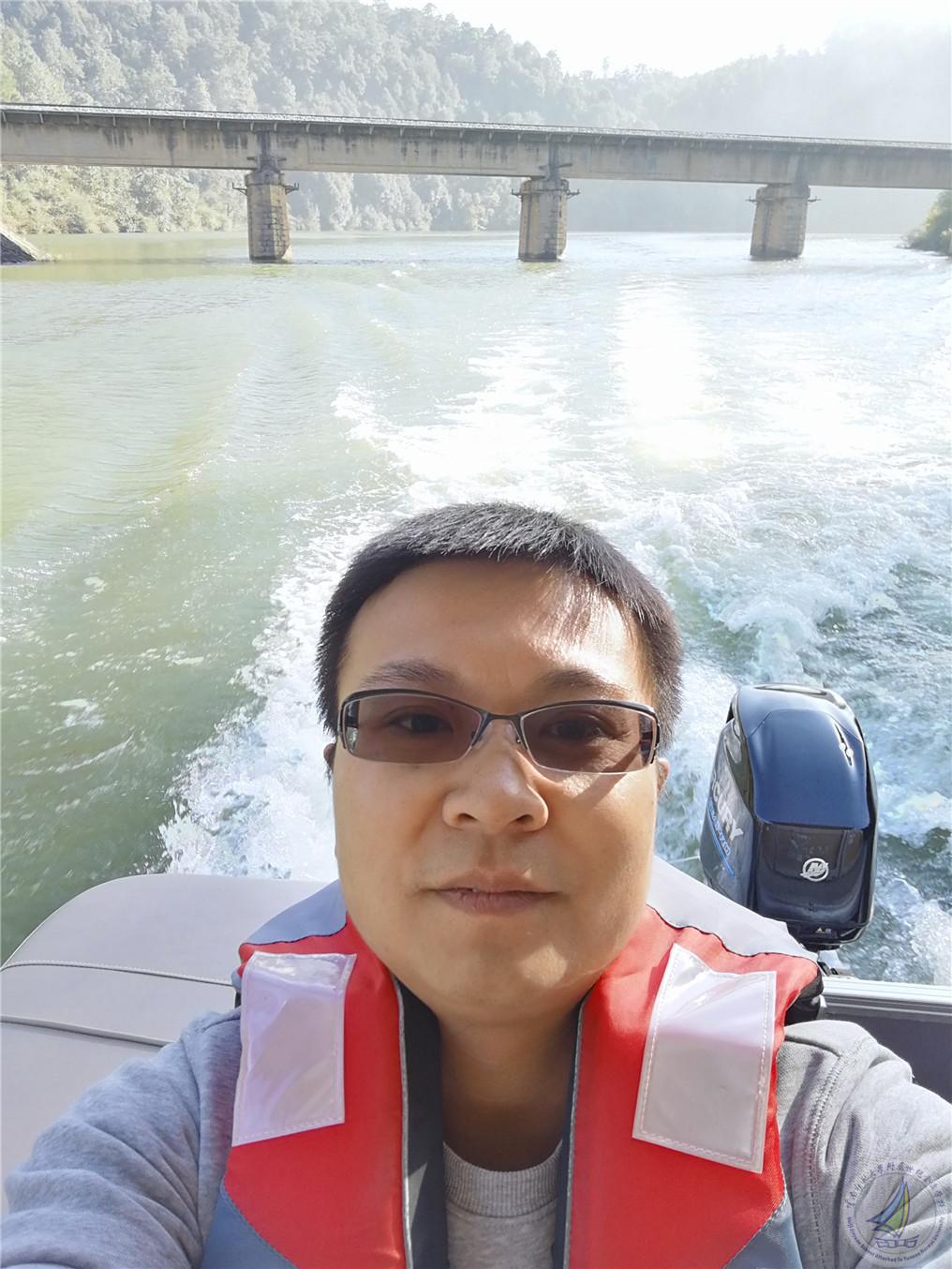 15号照片章俊 .jpg