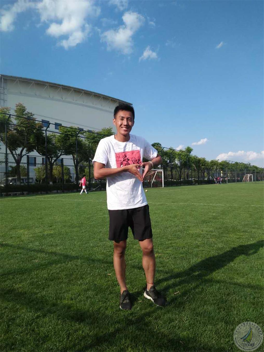 10号照片周江.jpg
