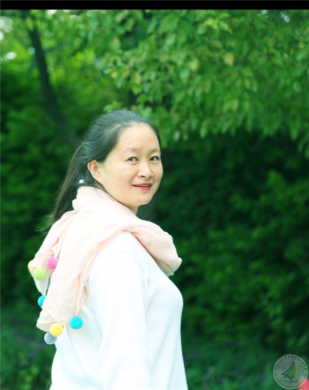 12号照片黄艳美.jpg