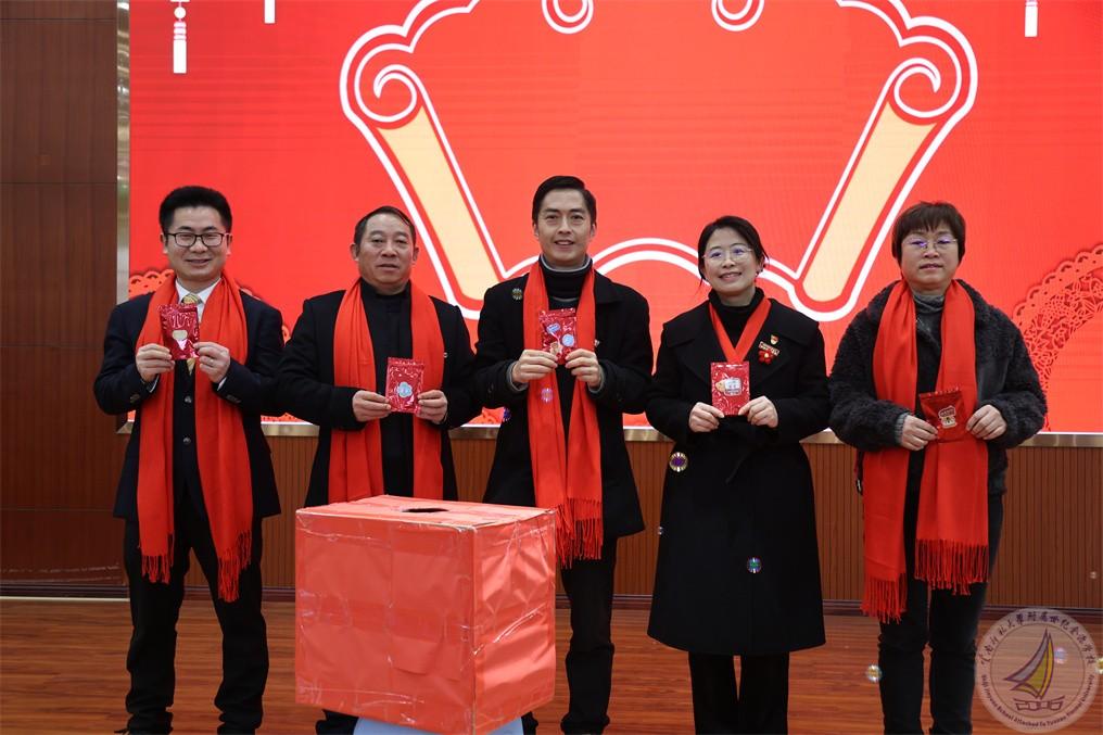 1642512982107092642.jpg 567A6901.jpg