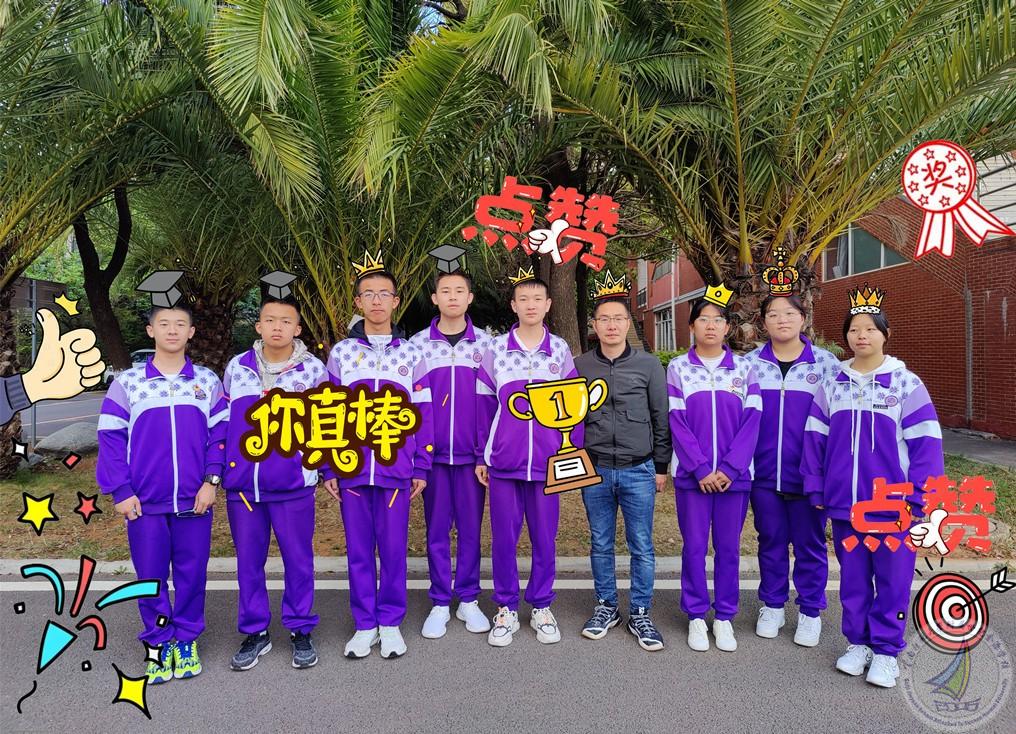 1649760224468052548.jpg 高一62班_副本.jpg