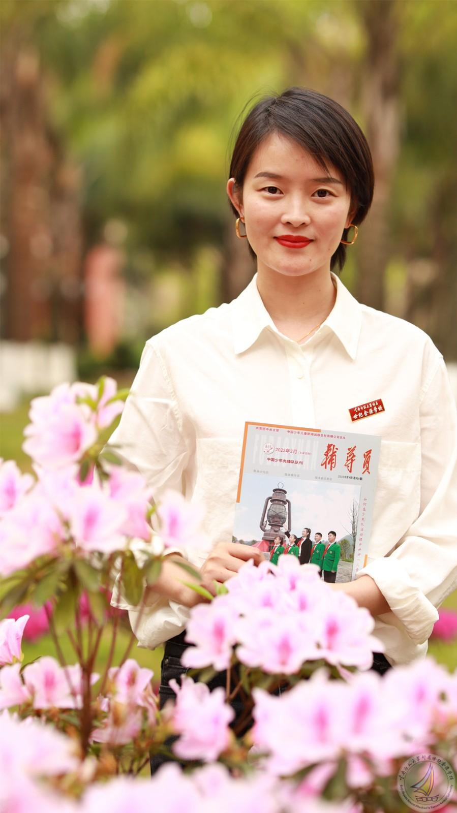 8班  吴蔚_副本.jpg