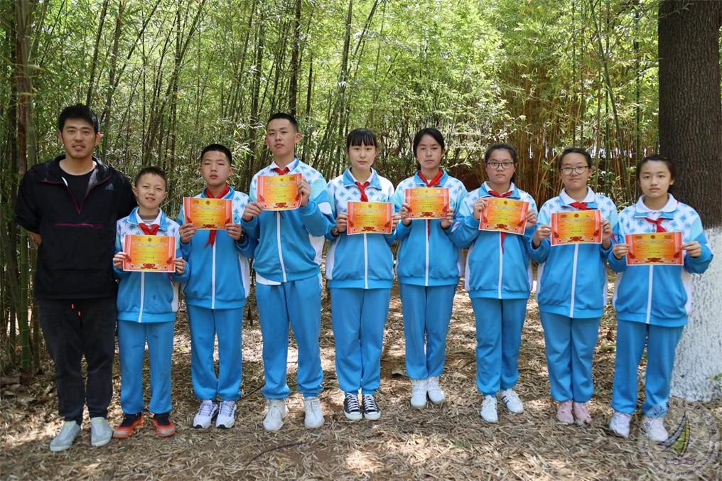 1650968675974087498.jpg 127班.jpg