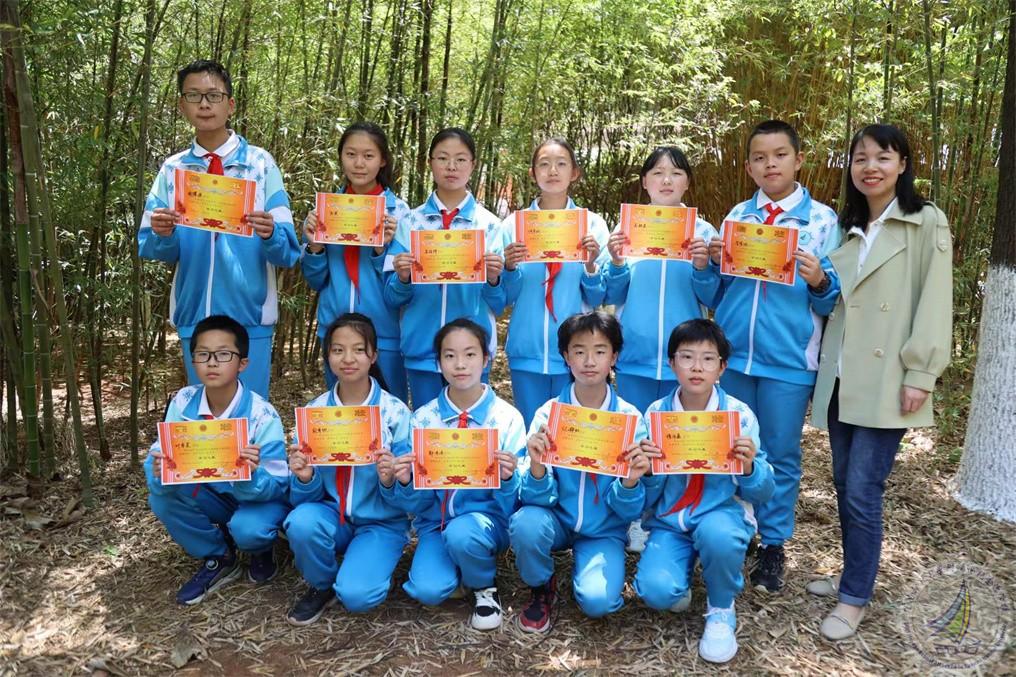 1650968871533008812.jpg 130班.jpg