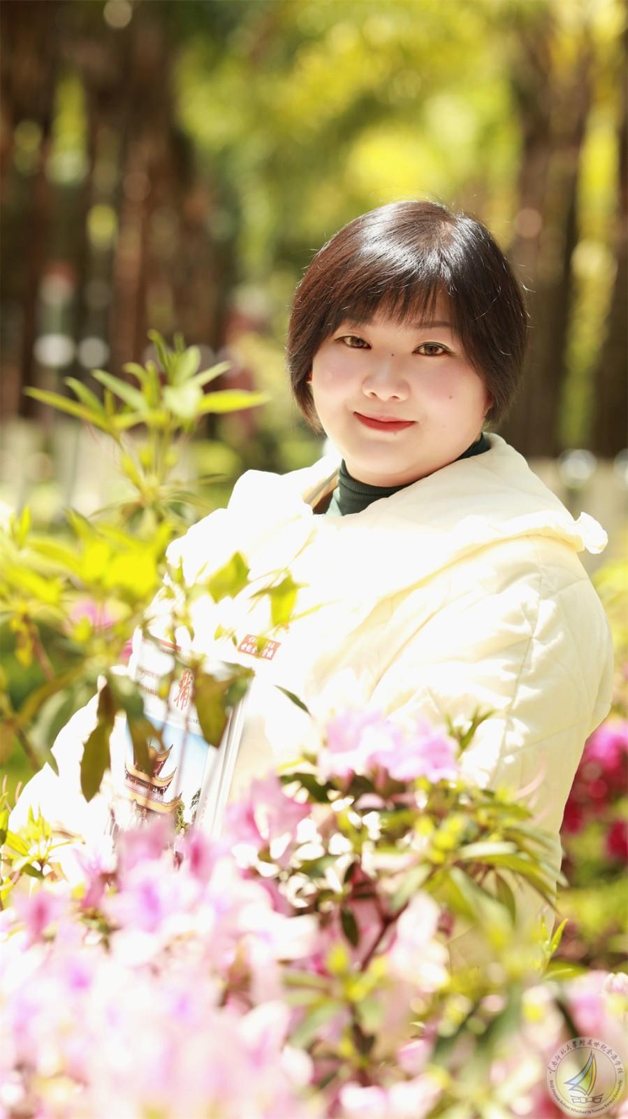 3班  黄倩（3班）.jpg