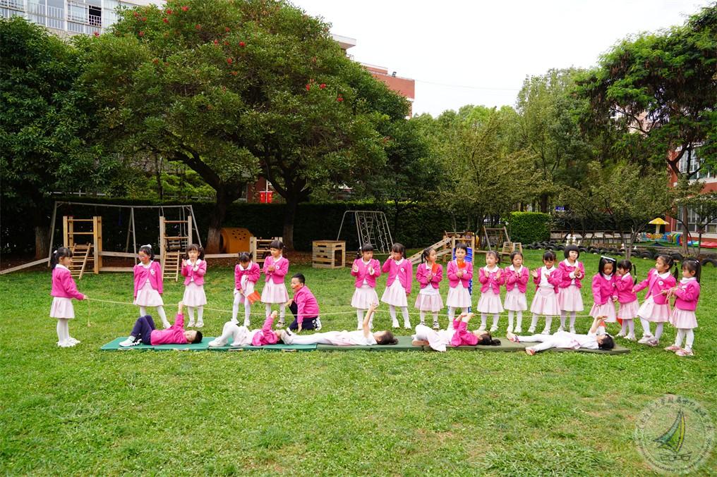 1727686334094028773.jpg 18.jpg