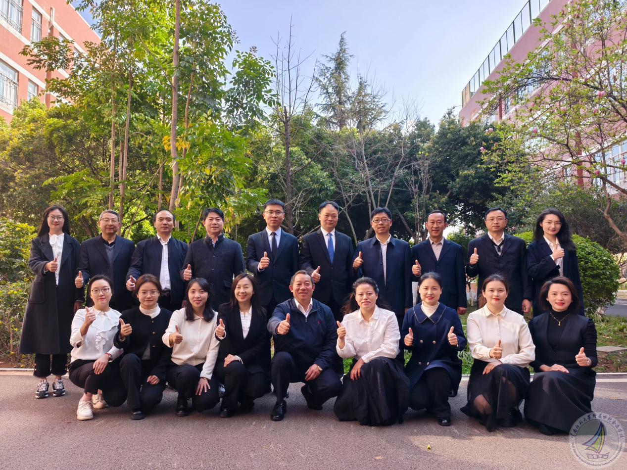 1741857507103047818.jpg 0.jpg