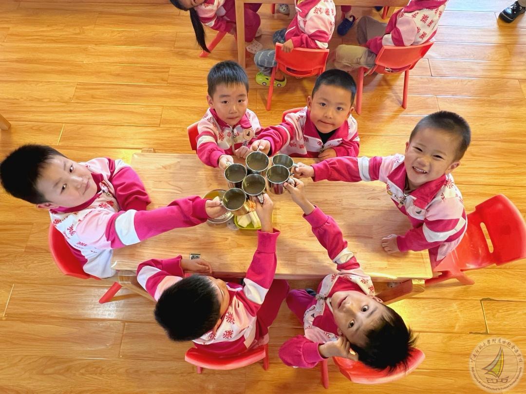 1760688001768085166.jpg 5.jpg